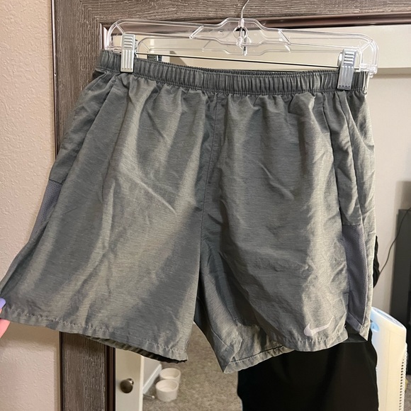 SOLD - Picture 2 of 6